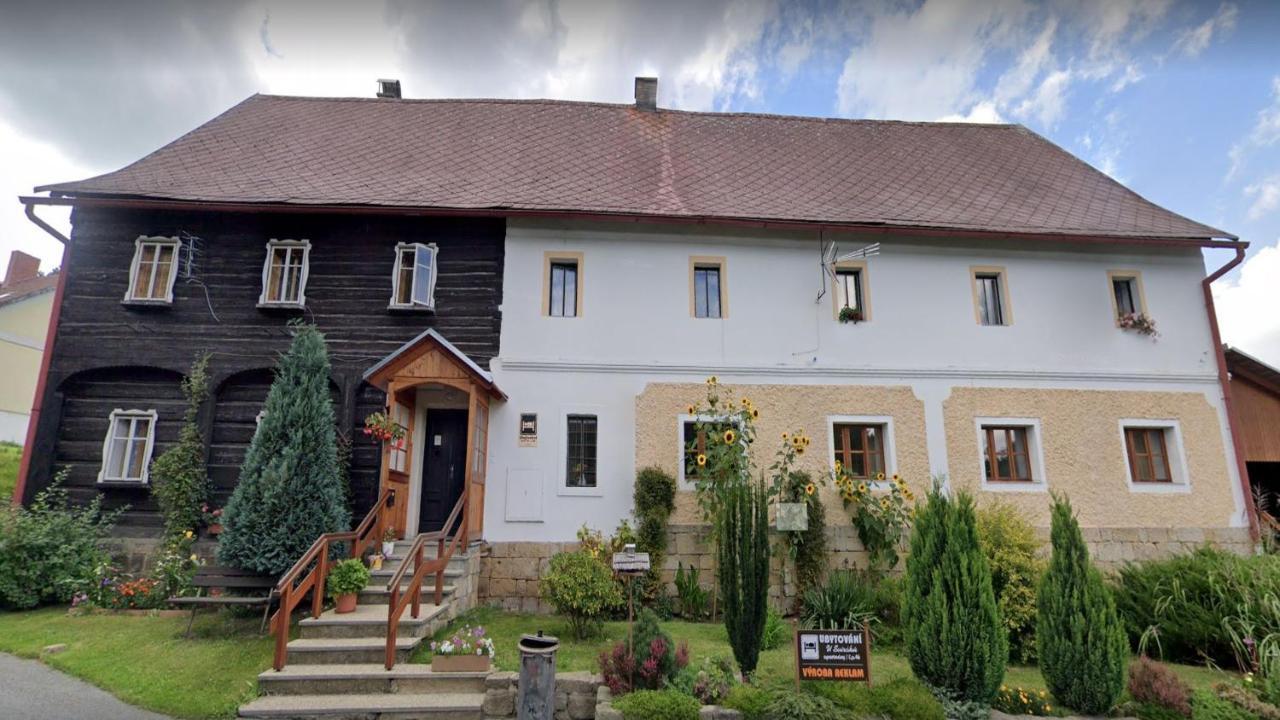 Ubytovani U Sviraku Srbská Kamenice Exterior foto